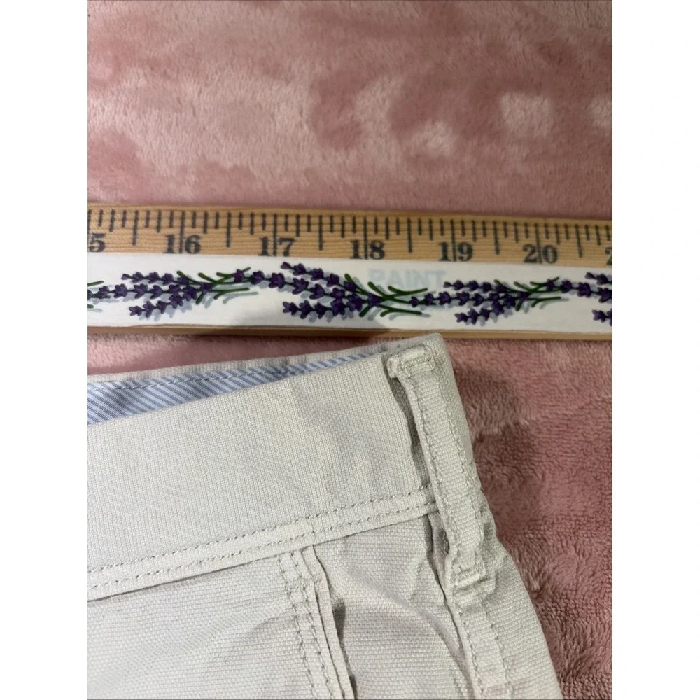 Peter Millar Chino Shorts Mens 38 Khaki Tan Flat Front Cotton Blend. Canvas.